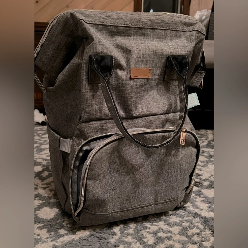 AFBP Sydney Breast pump diaperBag Backpack Baby unisex Adult Gray Black Straps